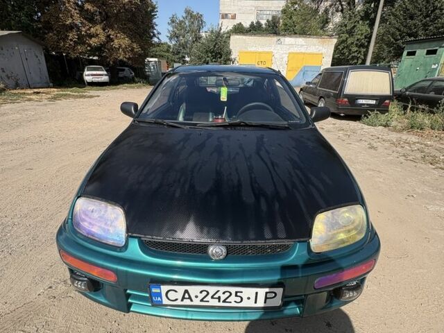 Зелений Мазда 323, об'ємом двигуна 1.5 л та пробігом 336 тис. км за 2200 $, фото 1 на Automoto.ua