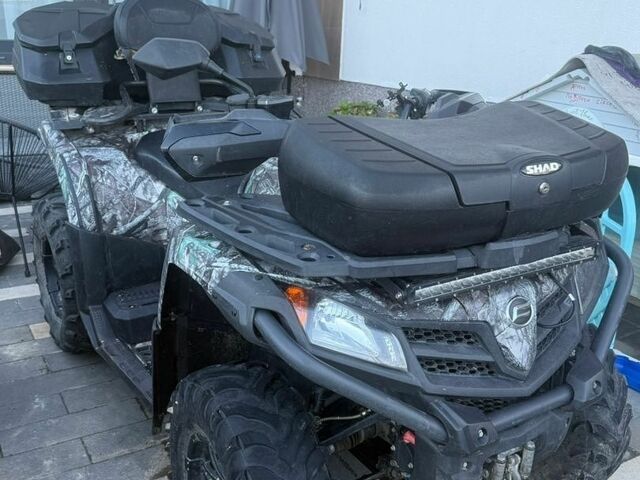 Зеленый Мазда 323, объемом двигателя 1.5 л и пробегом 260 тыс. км за 2600 $, фото 1 на Automoto.ua