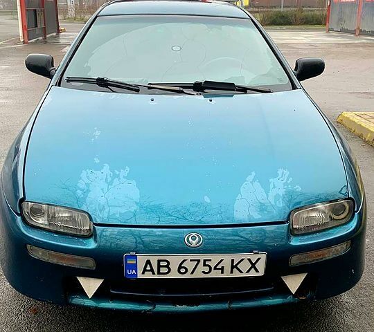Зелений Мазда 323, об'ємом двигуна 1.5 л та пробігом 270 тис. км за 2000 $, фото 1 на Automoto.ua