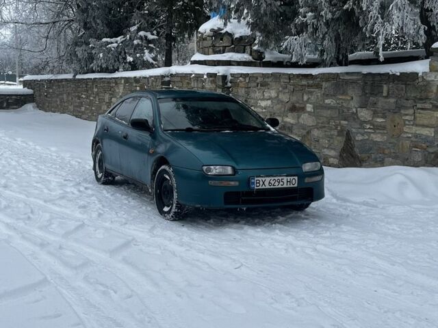 Зелений Мазда 323, об'ємом двигуна 1.5 л та пробігом 3 тис. км за 1500 $, фото 1 на Automoto.ua