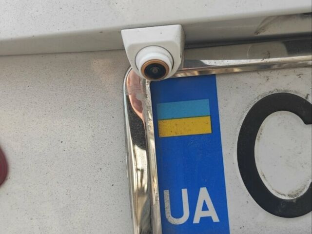 Білий Мазда 5, об'ємом двигуна 2.5 л та пробігом 260 тис. км за 8550 $, фото 1 на Automoto.ua