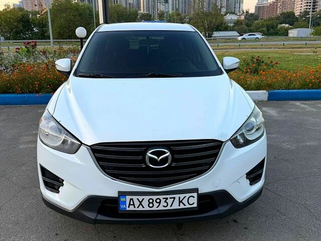 Белый Мазда 5, объемом двигателя 2.5 л и пробегом 100 тыс. км за 15000 $, фото 1 на Automoto.ua