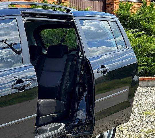 Черный Мазда 5, объемом двигателя 2 л и пробегом 166 тыс. км за 7100 $, фото 1 на Automoto.ua