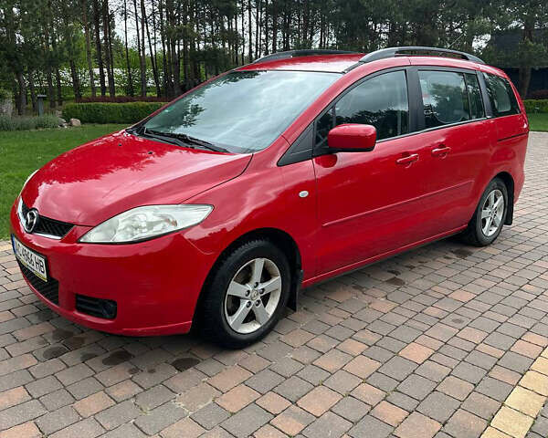Красный Мазда 5, объемом двигателя 1.8 л и пробегом 205 тыс. км за 5500 $, фото 1 на Automoto.ua