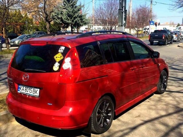 Красный Мазда 5, объемом двигателя 2 л и пробегом 300 тыс. км за 5300 $, фото 1 на Automoto.ua