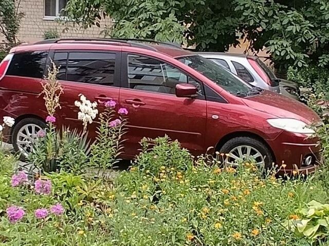 Красный Мазда 5, объемом двигателя 2 л и пробегом 289 тыс. км за 4500 $, фото 1 на Automoto.ua