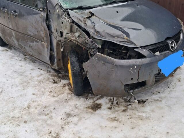 Мазда 5, объемом двигателя 2 л и пробегом 250 тыс. км за 2800 $, фото 1 на Automoto.ua
