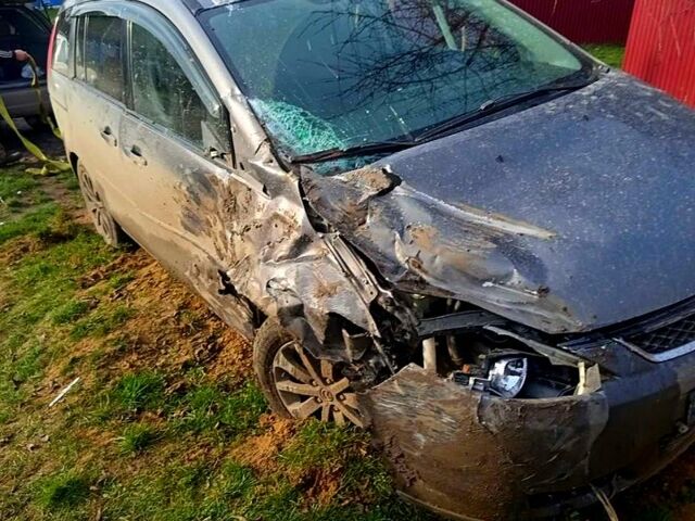 Сірий Мазда 5, об'ємом двигуна 2 л та пробігом 25000 тис. км за 3500 $, фото 1 на Automoto.ua