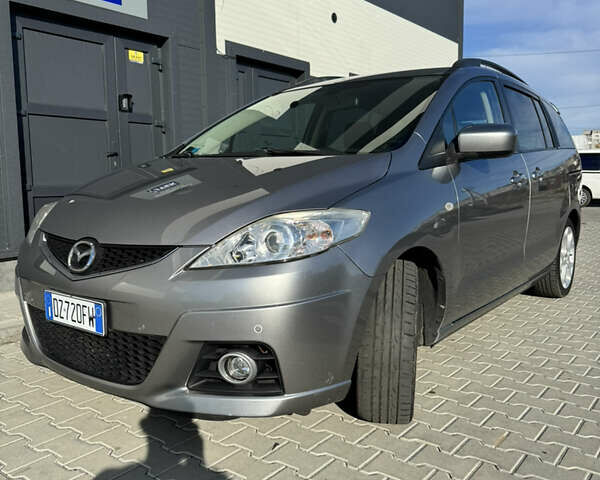 Серый Мазда 5, объемом двигателя 2 л и пробегом 177 тыс. км за 7500 $, фото 1 на Automoto.ua