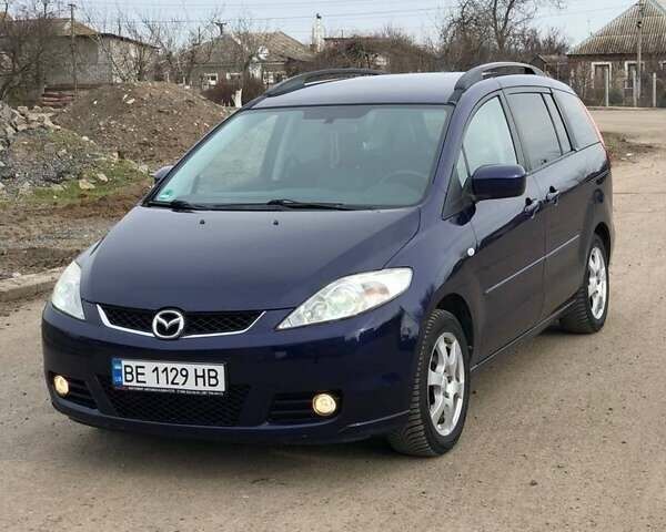 Синий Мазда 5, объемом двигателя 1.8 л и пробегом 217 тыс. км за 5500 $, фото 1 на Automoto.ua