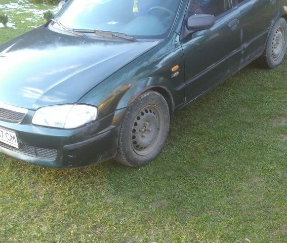 Зелений Мазда 5, об'ємом двигуна 1 л та пробігом 236 тис. км за 1500 $, фото 1 на Automoto.ua