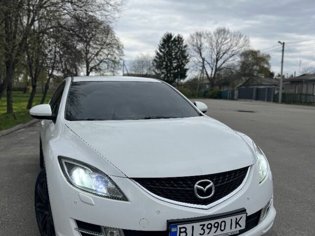 Білий Мазда 6, об'ємом двигуна 2 л та пробігом 259 тис. км за 7900 $, фото 1 на Automoto.ua