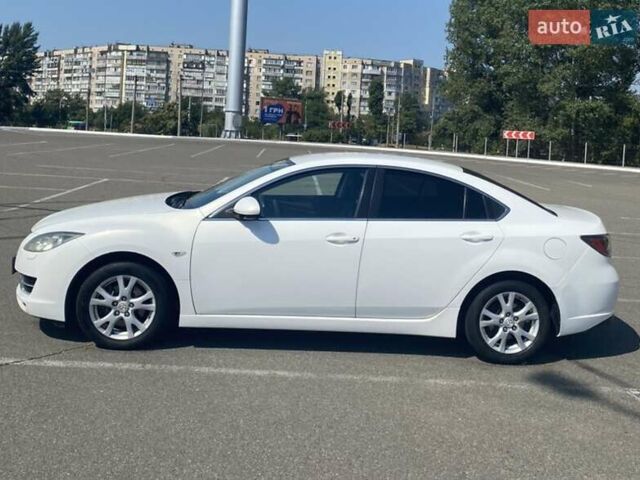 Белый Мазда 6, объемом двигателя 1.84 л и пробегом 207 тыс. км за 5900 $, фото 1 на Automoto.ua