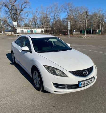 Белый Мазда 6, объемом двигателя 1.8 л и пробегом 223 тыс. км за 5700 $, фото 1 на Automoto.ua