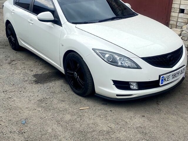 Білий Мазда 6, об'ємом двигуна 2 л та пробігом 171 тис. км за 6500 $, фото 1 на Automoto.ua