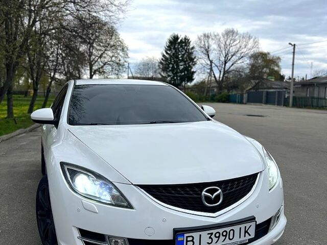 Белый Мазда 6, объемом двигателя 2 л и пробегом 259 тыс. км за 7900 $, фото 1 на Automoto.ua
