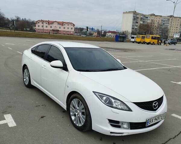 Белый Мазда 6, объемом двигателя 2 л и пробегом 300 тыс. км за 7050 $, фото 1 на Automoto.ua