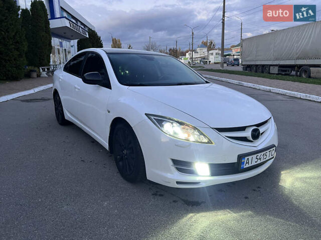 Білий Мазда 6, об'ємом двигуна 2 л та пробігом 266 тис. км за 6500 $, фото 1 на Automoto.ua