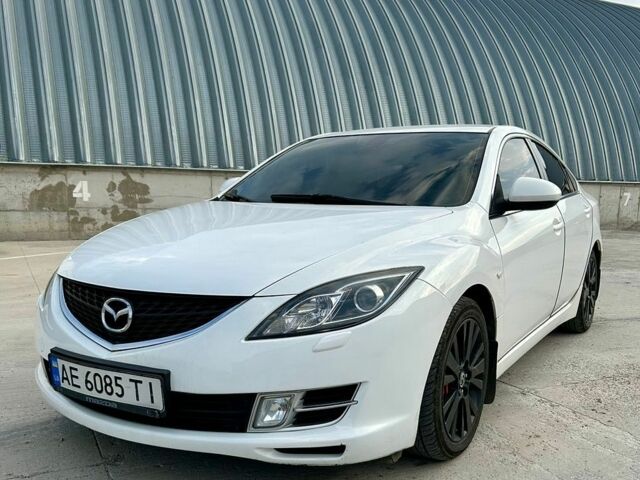 Білий Мазда 6, об'ємом двигуна 2 л та пробігом 187 тис. км за 7200 $, фото 1 на Automoto.ua