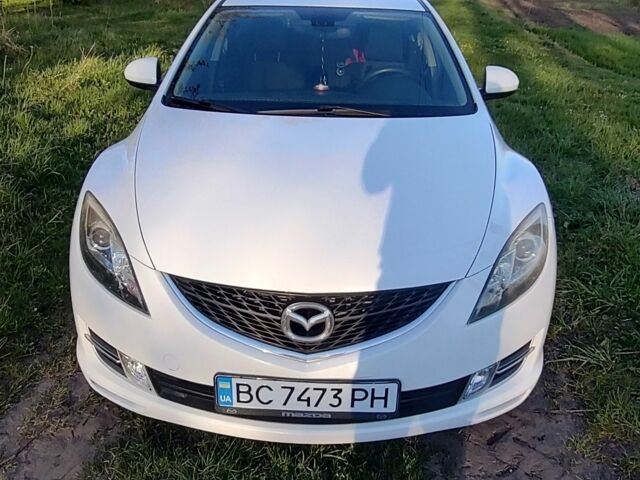 Белый Мазда 6, объемом двигателя 2 л и пробегом 281 тыс. км за 7000 $, фото 1 на Automoto.ua