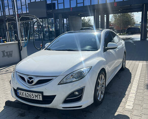 Белый Мазда 6, объемом двигателя 2.4 л и пробегом 160 тыс. км за 7200 $, фото 1 на Automoto.ua