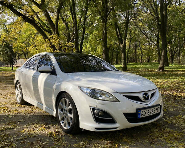 Білий Мазда 6, об'ємом двигуна 2.49 л та пробігом 227 тис. км за 8800 $, фото 1 на Automoto.ua