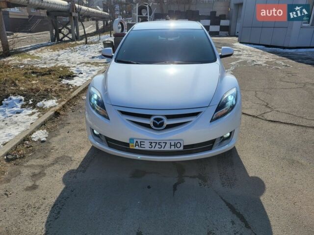 Белый Мазда 6, объемом двигателя 2.49 л и пробегом 232 тыс. км за 11200 $, фото 1 на Automoto.ua
