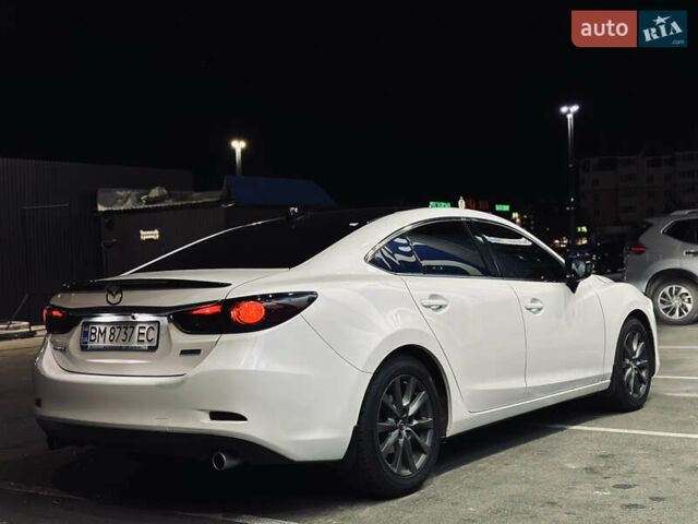 Белый Мазда 6, объемом двигателя 2 л и пробегом 152 тыс. км за 11200 $, фото 1 на Automoto.ua
