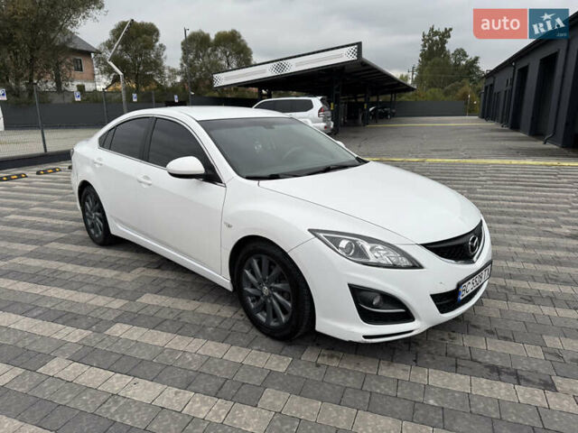 Белый Мазда 6, объемом двигателя 2 л и пробегом 340 тыс. км за 4950 $, фото 1 на Automoto.ua