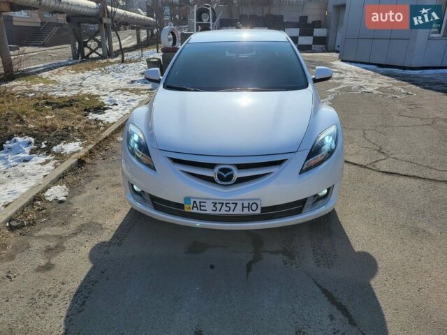 Белый Мазда 6, объемом двигателя 2.49 л и пробегом 232 тыс. км за 11200 $, фото 1 на Automoto.ua