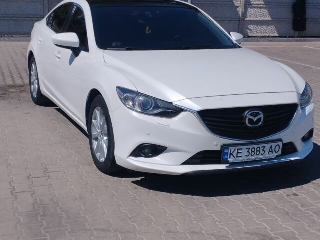 Белый Мазда 6, объемом двигателя 2.5 л и пробегом 200 тыс. км за 12516 $, фото 1 на Automoto.ua
