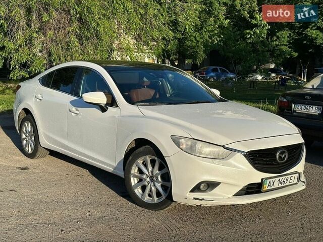 Белый Мазда 6, объемом двигателя 2 л и пробегом 175 тыс. км за 8100 $, фото 1 на Automoto.ua