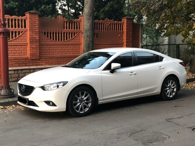 Білий Мазда 6, об'ємом двигуна 2 л та пробігом 109 тис. км за 15599 $, фото 1 на Automoto.ua