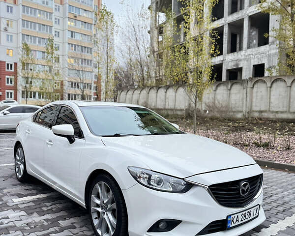 Белый Мазда 6, объемом двигателя 2.49 л и пробегом 219 тыс. км за 10600 $, фото 1 на Automoto.ua