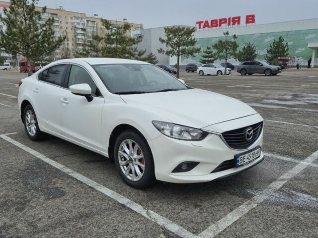 Белый Мазда 6, объемом двигателя 2 л и пробегом 225 тыс. км за 11700 $, фото 1 на Automoto.ua
