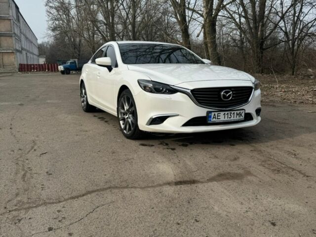 Белый Мазда 6, объемом двигателя 2.19 л и пробегом 155 тыс. км за 13000 $, фото 1 на Automoto.ua