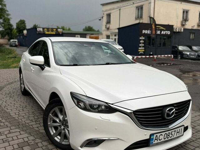 Білий Мазда 6, об'ємом двигуна 2.19 л та пробігом 212 тис. км за 14000 $, фото 1 на Automoto.ua