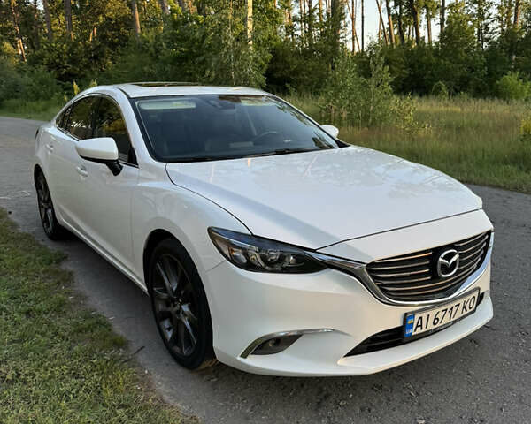 Мазда 6 2016 в Киеве на Automoto.ua Белый Мазда 6, объемом двигателя 2.49 л и пробегом 137 тыс. км за 15900 $, фото 1 на Automoto.ua