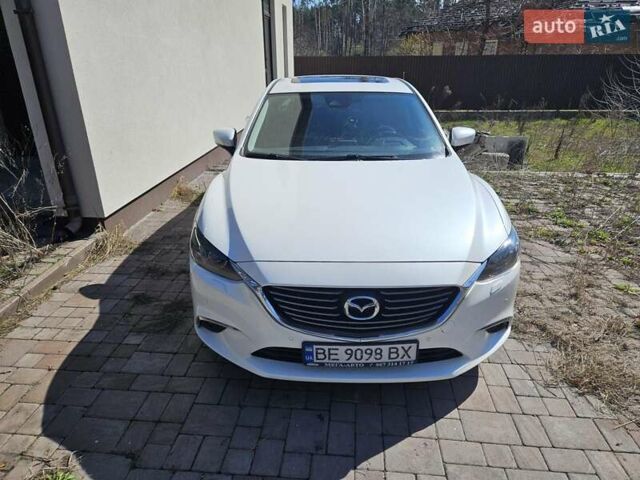 Белый Мазда 6, объемом двигателя 2.49 л и пробегом 112 тыс. км за 17000 $, фото 1 на Automoto.ua