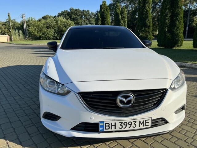 Белый Мазда 6, объемом двигателя 2.5 л и пробегом 188 тыс. км за 11967 $, фото 1 на Automoto.ua