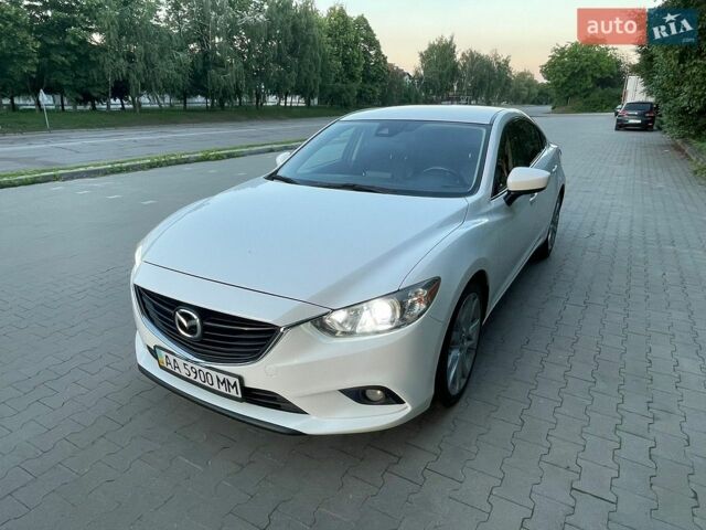 Белый Мазда 6, объемом двигателя 2.49 л и пробегом 171 тыс. км за 12900 $, фото 1 на Automoto.ua