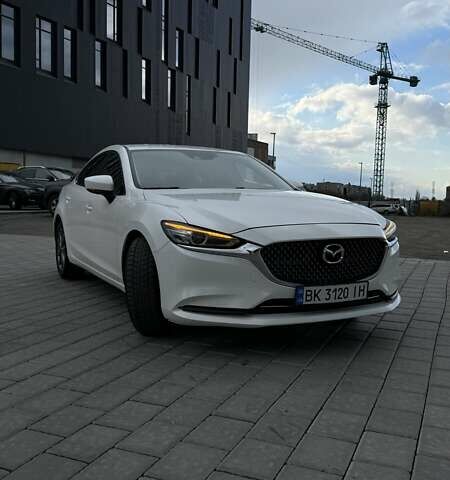 Белый Мазда 6, объемом двигателя 2.49 л и пробегом 83 тыс. км за 16900 $, фото 1 на Automoto.ua