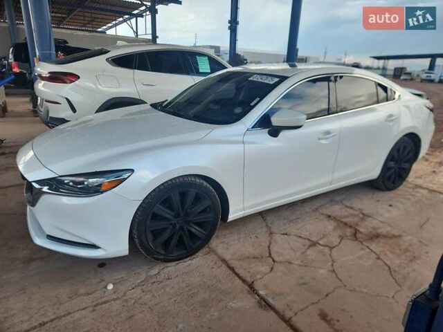 Білий Мазда 6, об'ємом двигуна 2.5 л та пробігом 94 тис. км за 4000 $, фото 1 на Automoto.ua