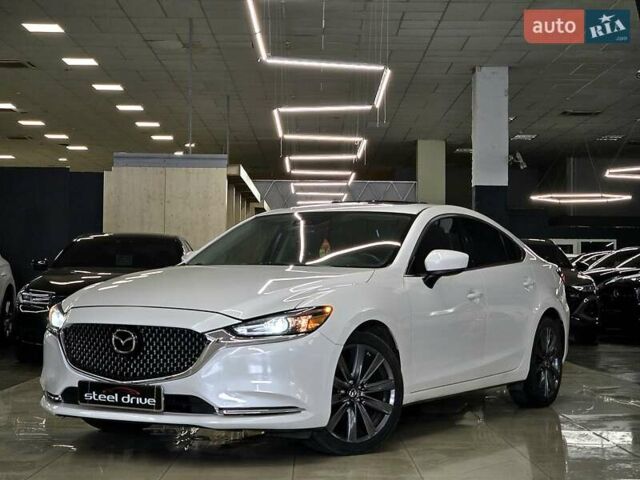 Белый Мазда 6, объемом двигателя 2.5 л и пробегом 93 тыс. км за 17899 $, фото 1 на Automoto.ua