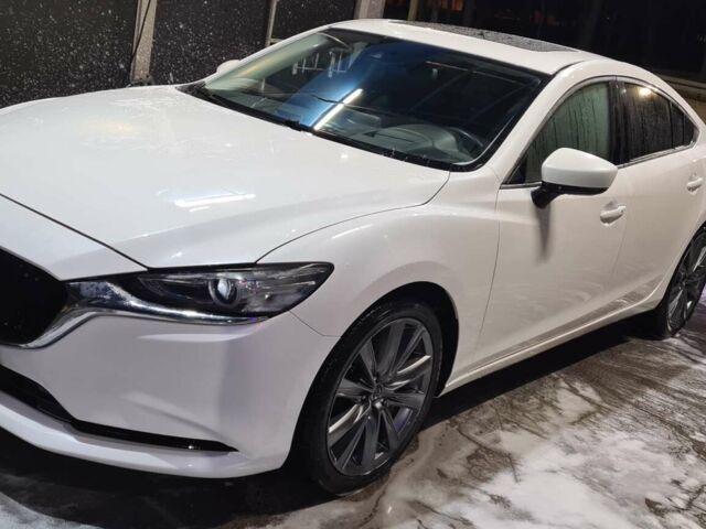 Белый Мазда 6, объемом двигателя 2.49 л и пробегом 60 тыс. км за 23800 $, фото 1 на Automoto.ua
