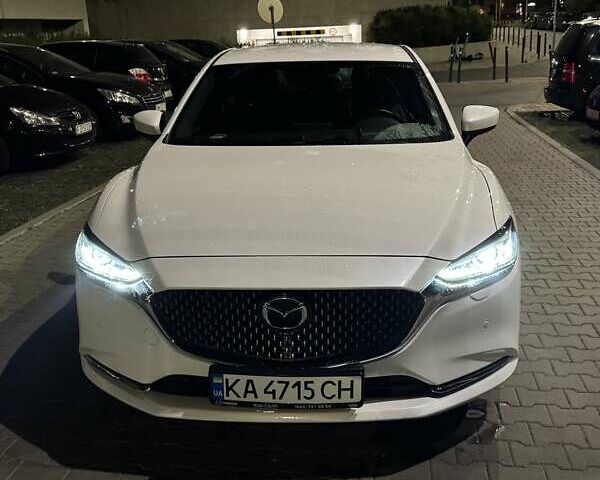 Белый Мазда 6, объемом двигателя 2.49 л и пробегом 21 тыс. км за 31374 $, фото 1 на Automoto.ua