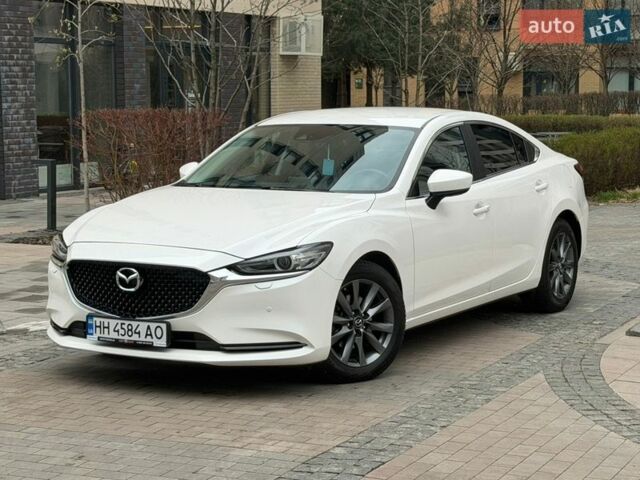 Белый Мазда 6, объемом двигателя 2.49 л и пробегом 46 тыс. км за 24500 $, фото 1 на Automoto.ua