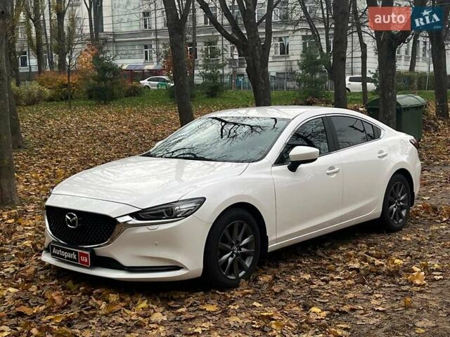 Белый Мазда 6, объемом двигателя 2 л и пробегом 52 тыс. км за 24990 $, фото 1 на Automoto.ua