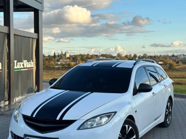 Белый Мазда 6, объемом двигателя 2 л и пробегом 338 тыс. км за 6000 $, фото 1 на Automoto.ua