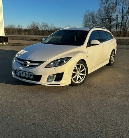 Белый Мазда 6, объемом двигателя 2 л и пробегом 203 тыс. км за 7900 $, фото 1 на Automoto.ua
